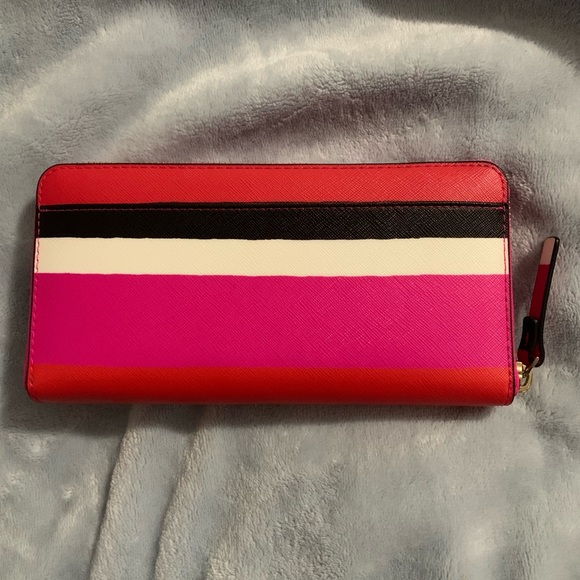 Kate Spade Full Size Wallet - Picture 3 of 6